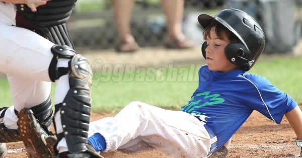 Baseball players receive little instruction in sliding