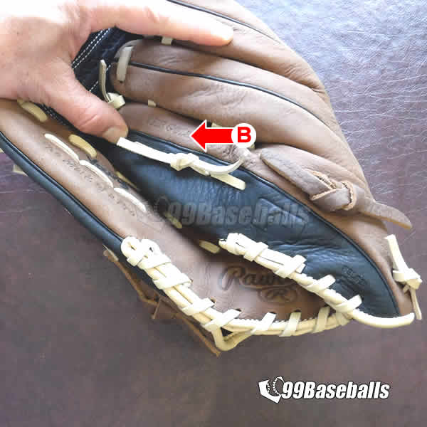 99baseballs-how-to-break-in-baseball-glove-guide-rigid-areas-pinkie-fl