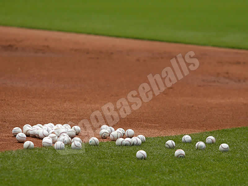 How Many Baseballs are used in an MLB game -scattered baseballs on the field
